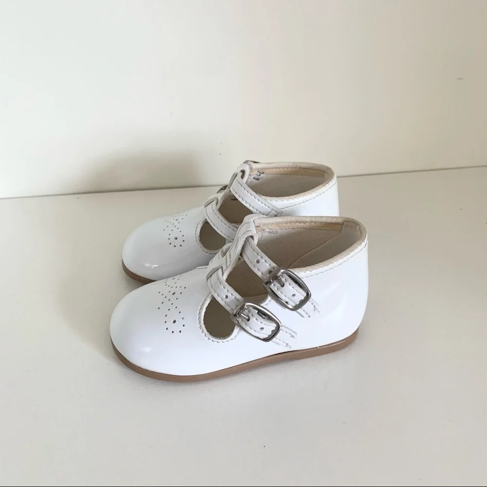 90s Vintage Patent baby shoes